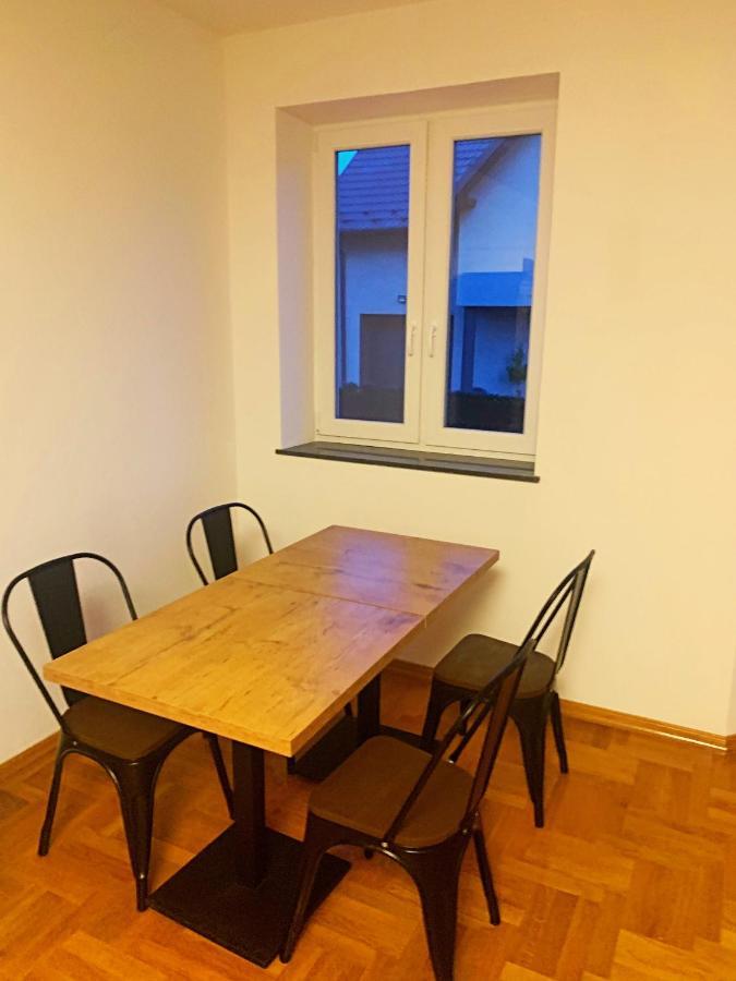 The Castle Suites & Apartment - Free Parking - (Adults Only) Cracovia Esterno foto