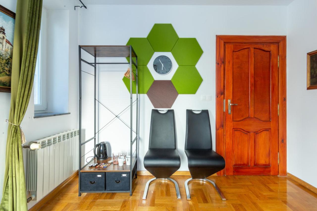 The Castle Suites & Apartment - Free Parking - (Adults Only) Cracovia Esterno foto