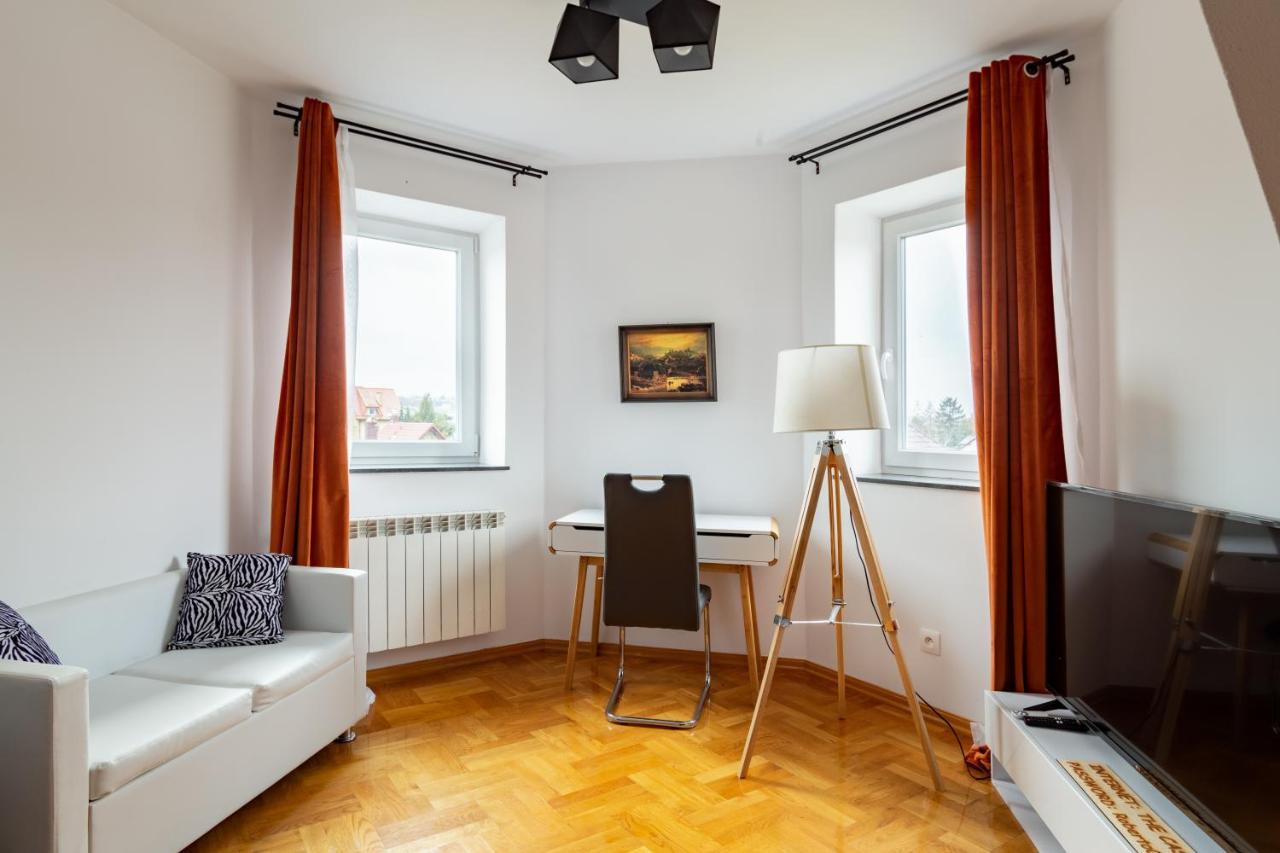The Castle Suites & Apartment - Free Parking - (Adults Only) Cracovia Esterno foto